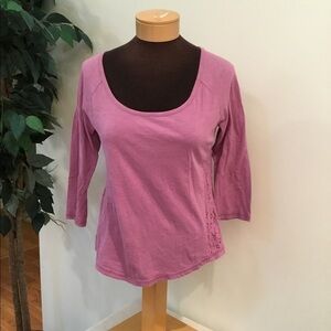 MOSSIMO XS soft purple tee with lace detail